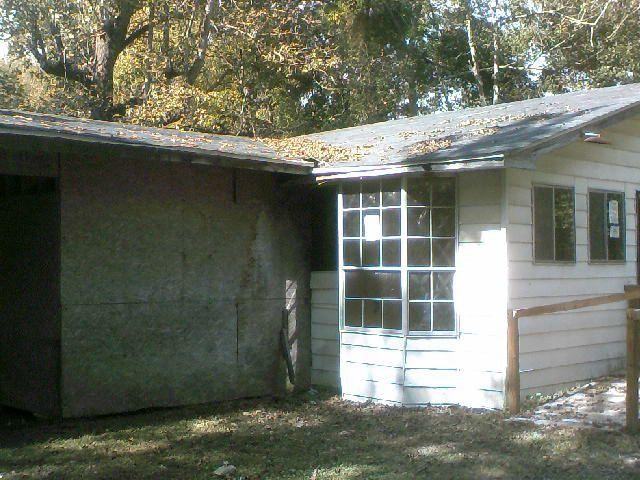 1400 Elwood Dr - Photo 3 of 7