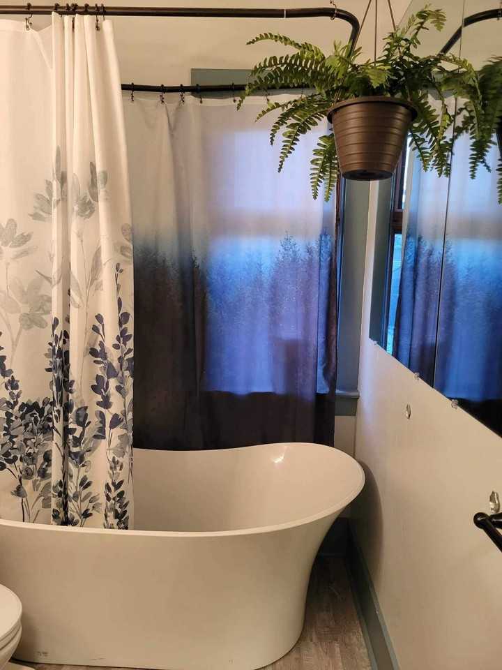 453 12 Street Northwest - Photo 3 of 14