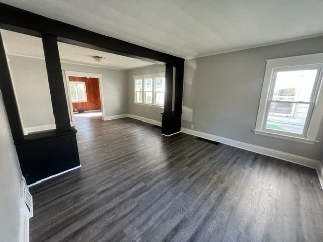 1118 Van Buren St #1 - Photo 3 of 11