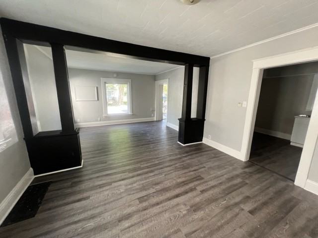 1118 Van Buren St #1 - Photo 4 of 11