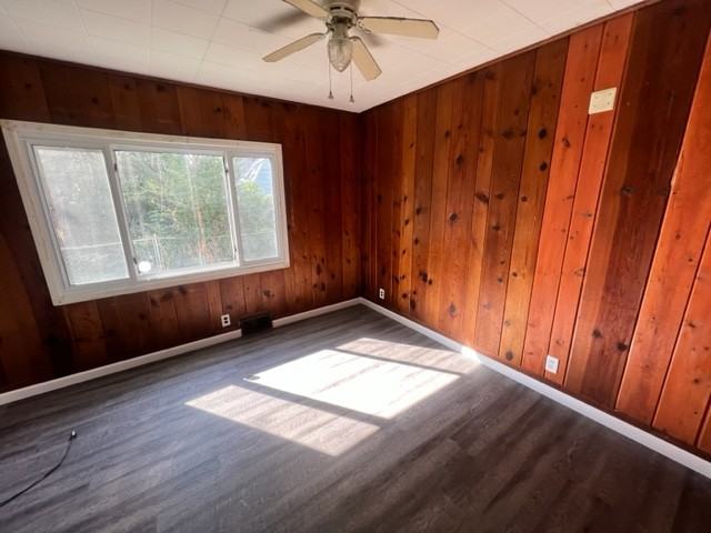 1118 Van Buren St #1 - Photo 6 of 11