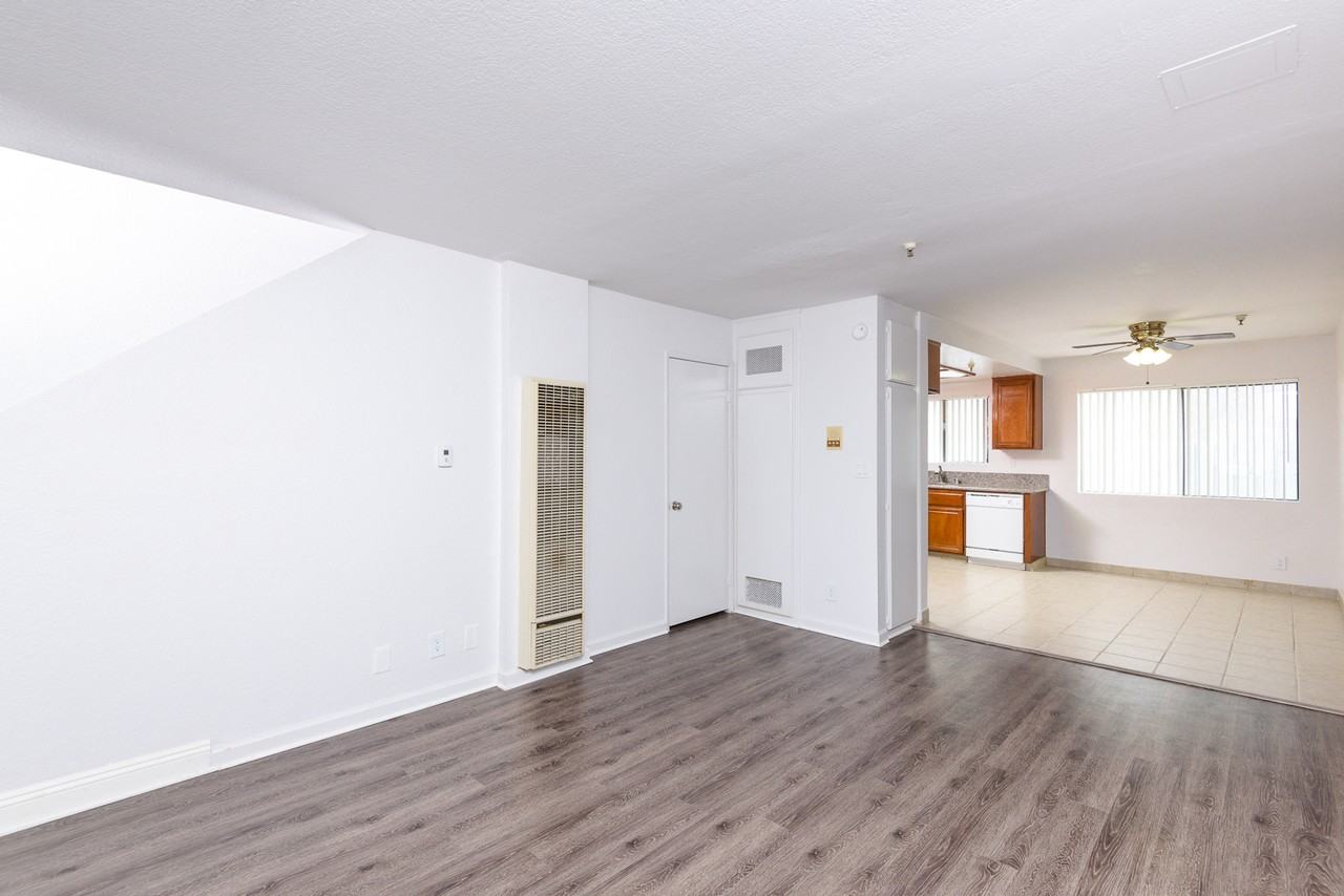 Freeman Estates - Photo 4 of 13