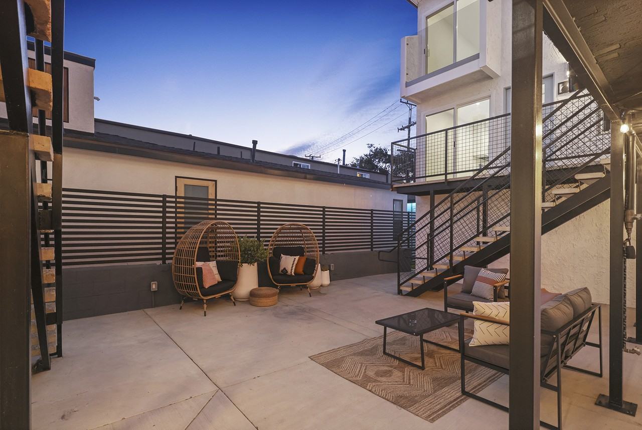 1615 Electric Ave. - Photo 4 of 5