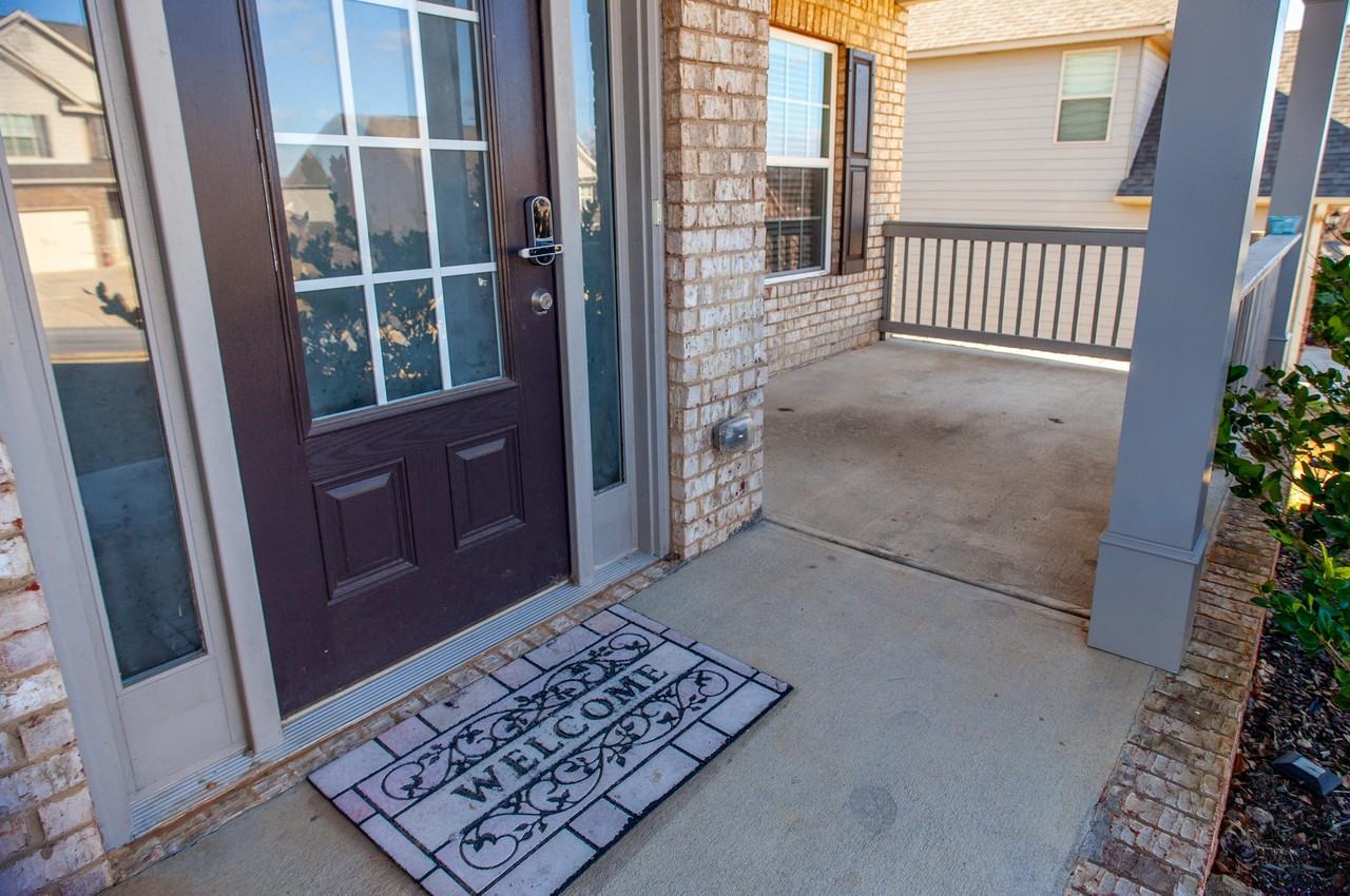 Potters Walk - Photo 6 of 20