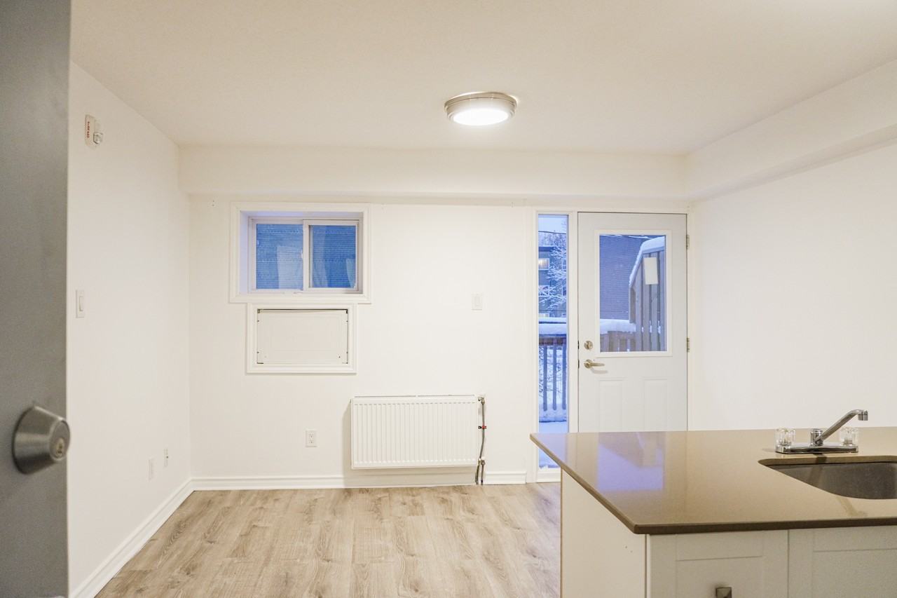 625 Borthwick Ave - Photo 7 of 38