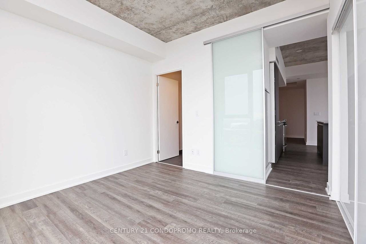 15 Baseball Place - Photo 3 of 17