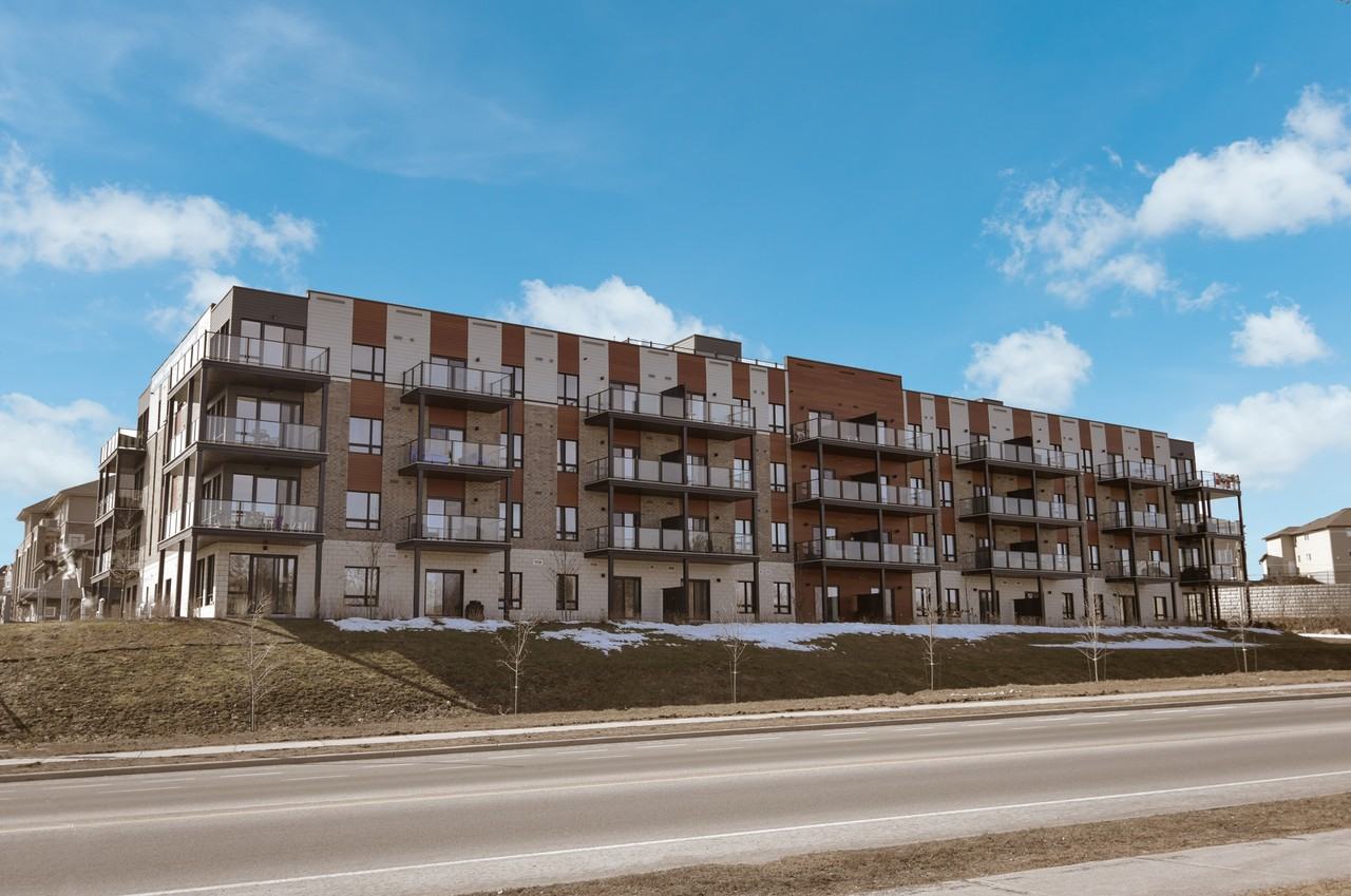 Kanata Lakes by Brigil Apartments 40 Kirkland Pvt, Ottawa, ON K2T 0K3