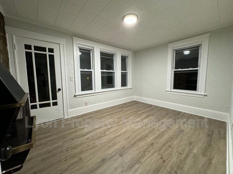 30 Cote Ave #3F - Photo 6 of 9