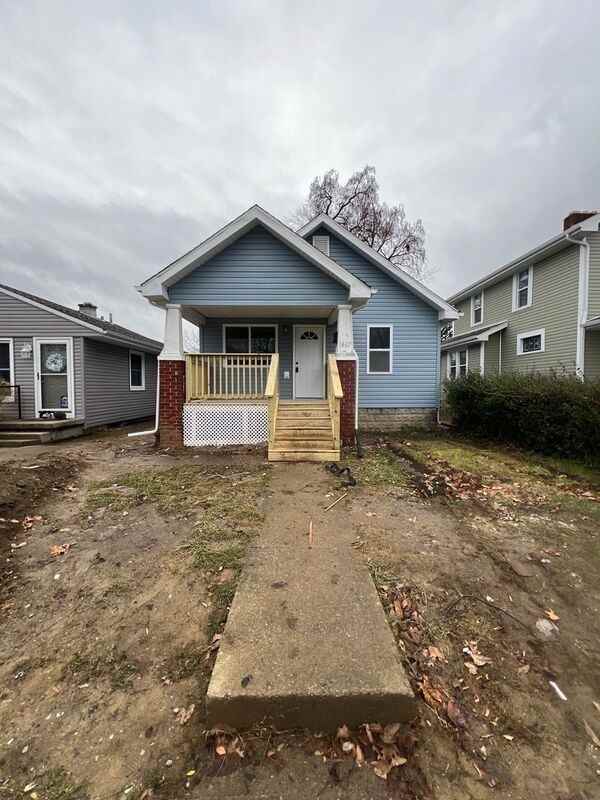 1467 Manchester Ave, Columbus, OH 43211 2 Bedroom Apartment for 1,200