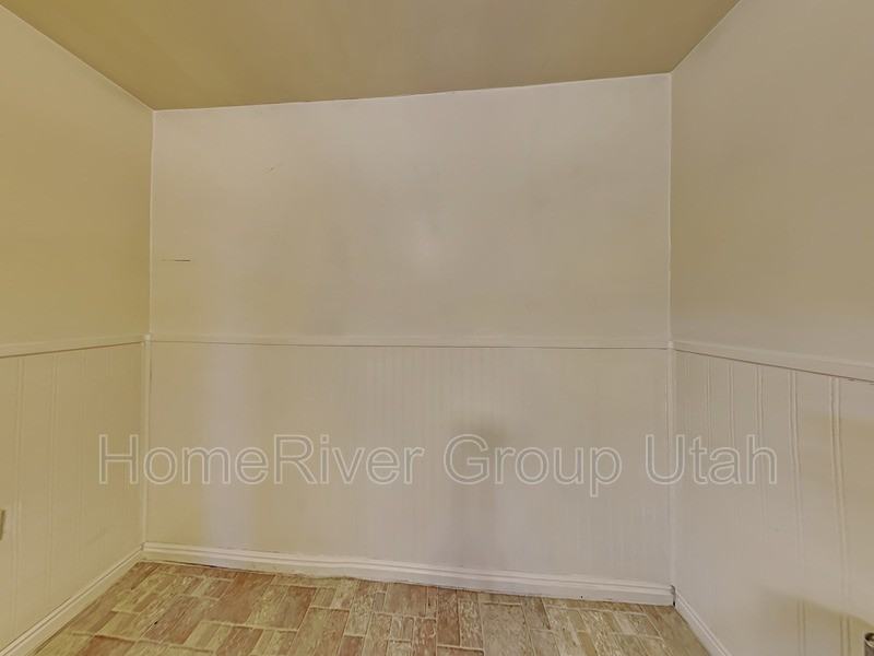 1714 S St - Photo 5 of 15