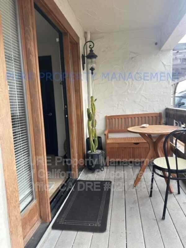 514 Cedar St - Photo 2 of 9