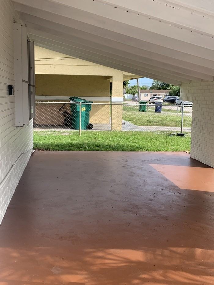 3261 Nw 17th St - Photo 3 of 37