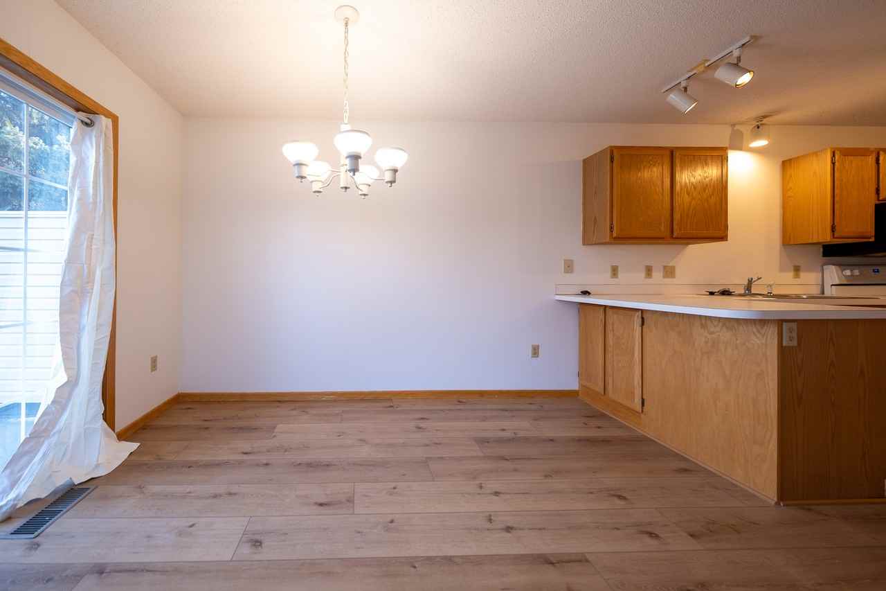 1896 Sapphire Pt #1 - Photo 5 of 18