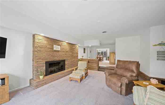 4301 Sw 26th St #NA - Photo 2 of 28
