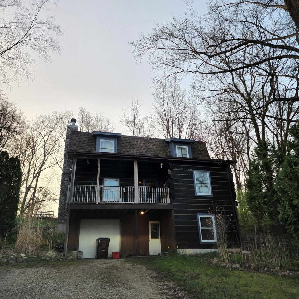 3521 Ottawa Ln - Photo 2 of 5