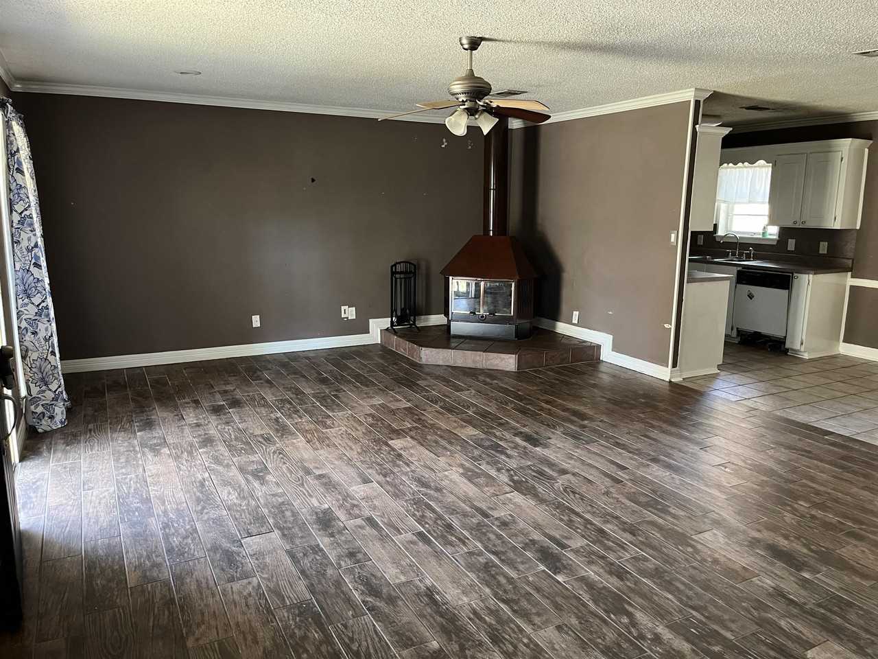 9471 Blom Blvd - Photo 2 of 11