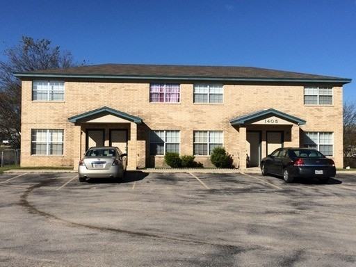 1405 Van Zanten Ct #4 - Photo 6 of 7