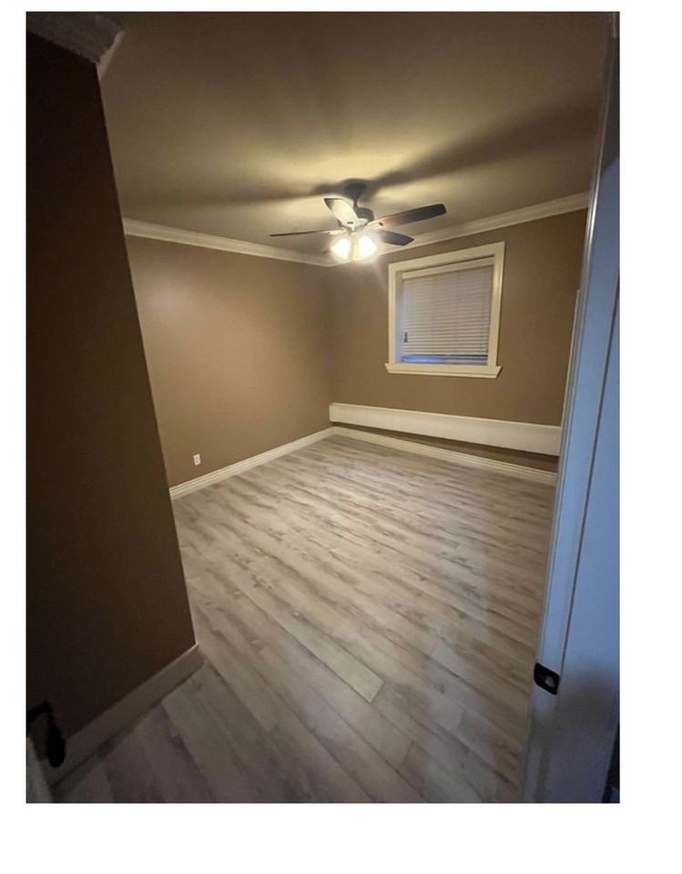 7211 149A Street - Photo 2 of 3