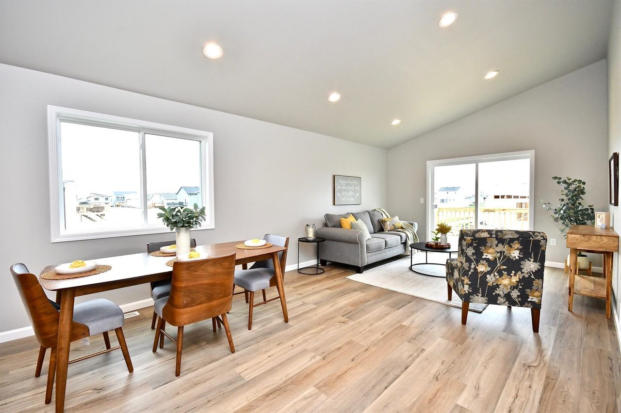 1716 18th St N #1 - Photo 7 of 13