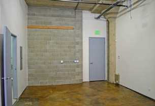 915 Mateo St - Photo 1 of 1