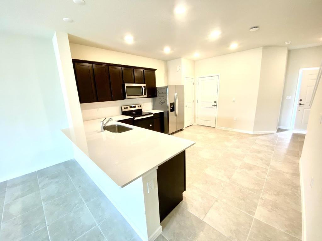 2843 Stunning Ave - Photo 6 of 21