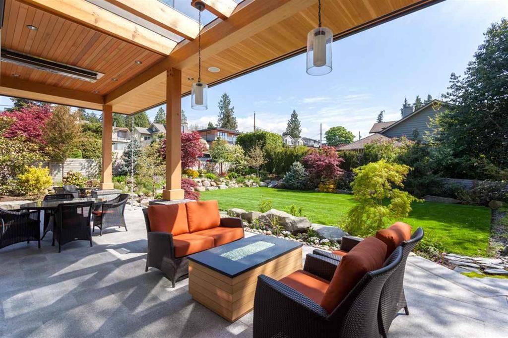 1398 Haywood Avenue - Photo 3 of 17