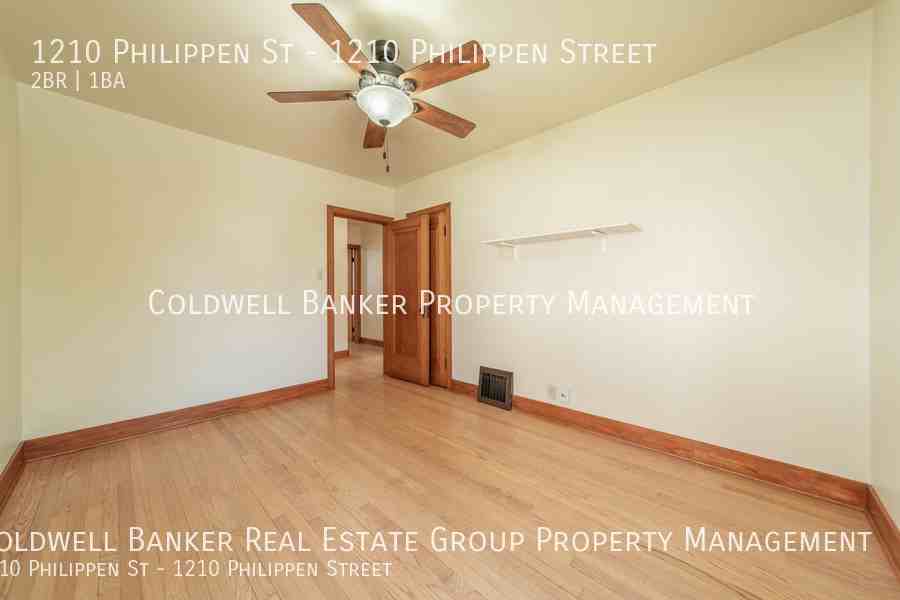 1210 Philippen Street - Photo 7 of 18