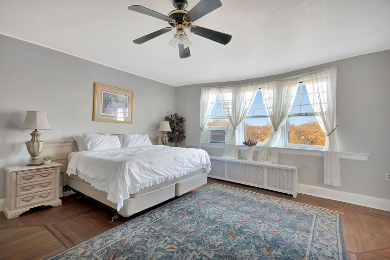 217 Loraine Ave - Photo 2 of 25