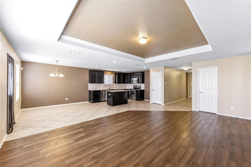 1121 Rivers Creek Ln - Photo 7 of 23