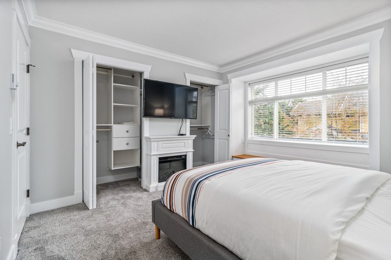 15233 34 Avenue #74 - Photo 7 of 20