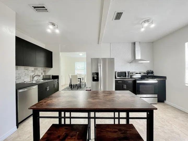 3606 W Bay To Bay Blvd #NA - Photo 2 of 15