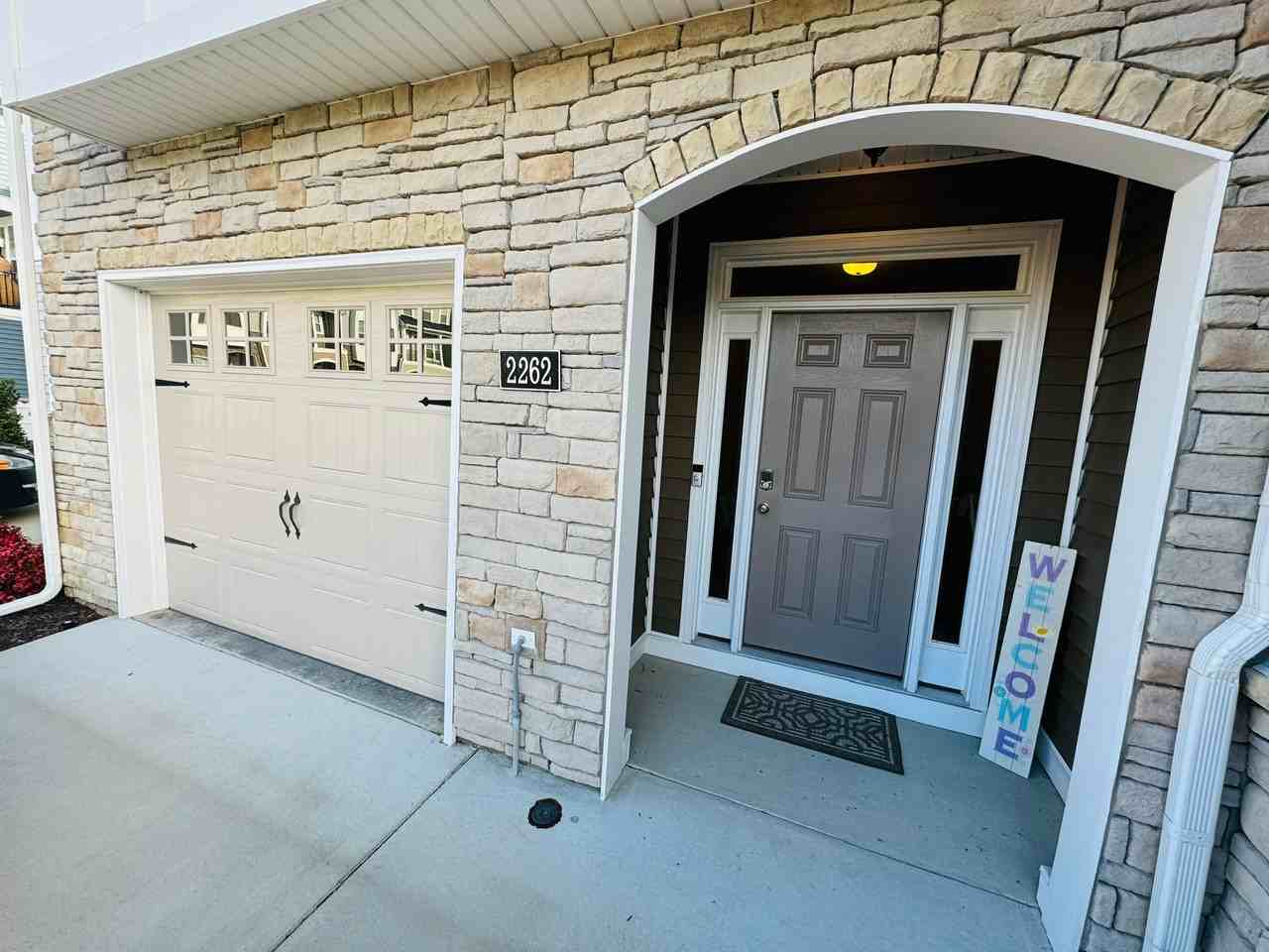 2262 Perennial Cir #2262 - Photo 3 of 21