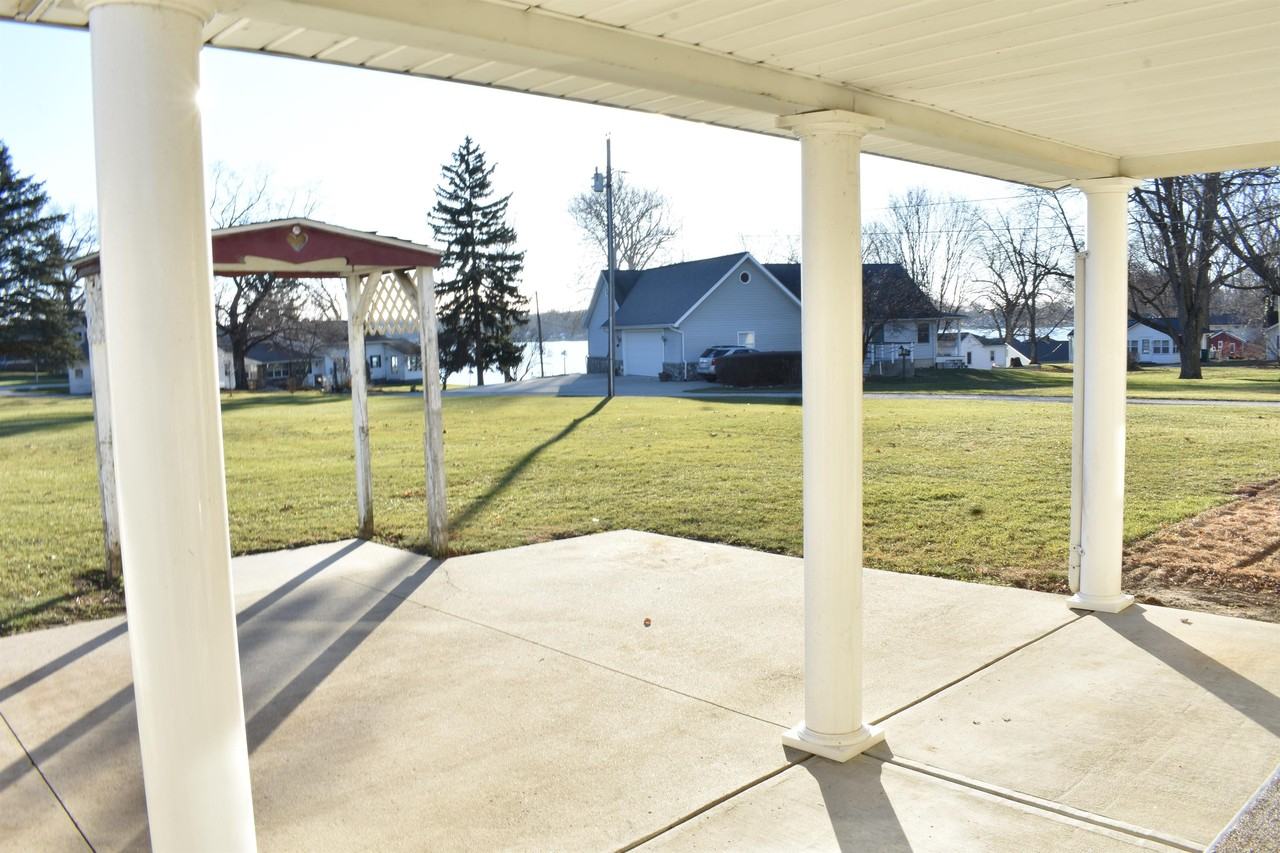 4883 E 650 N #1 - Photo 2 of 10