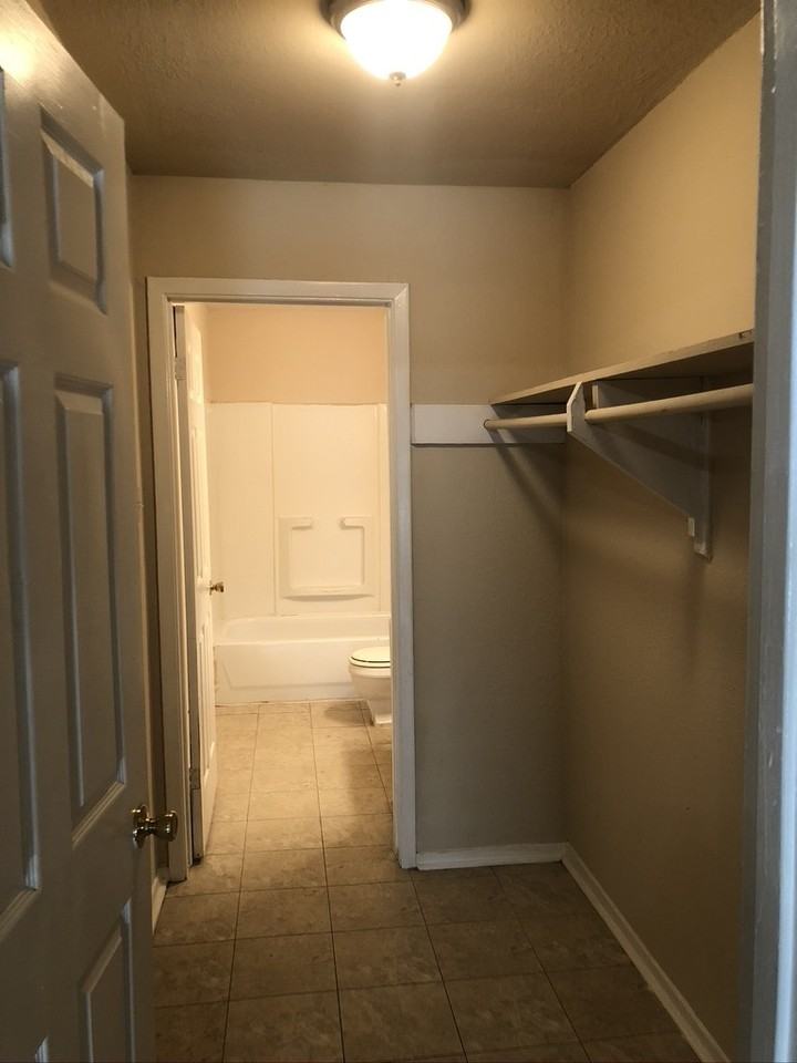 Ocean View Apts. - Photo 2 of 23