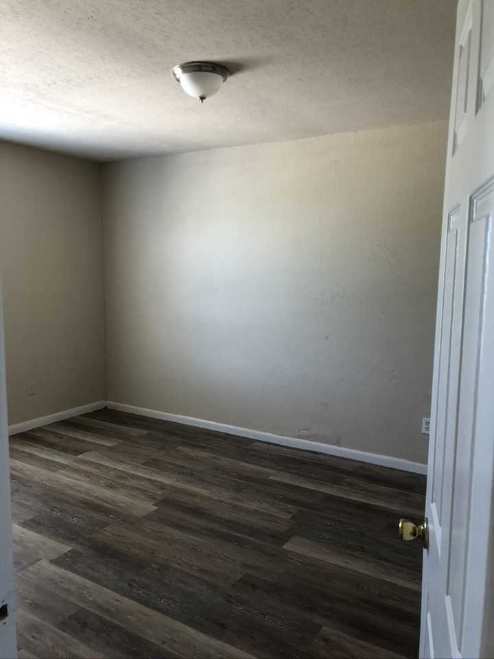 Ocean View Apts. - Photo 3 of 23