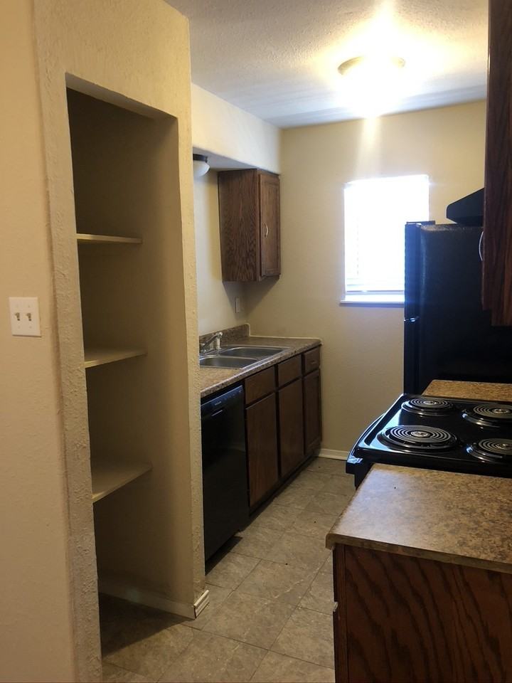 Ocean View Apts. - Photo 4 of 23