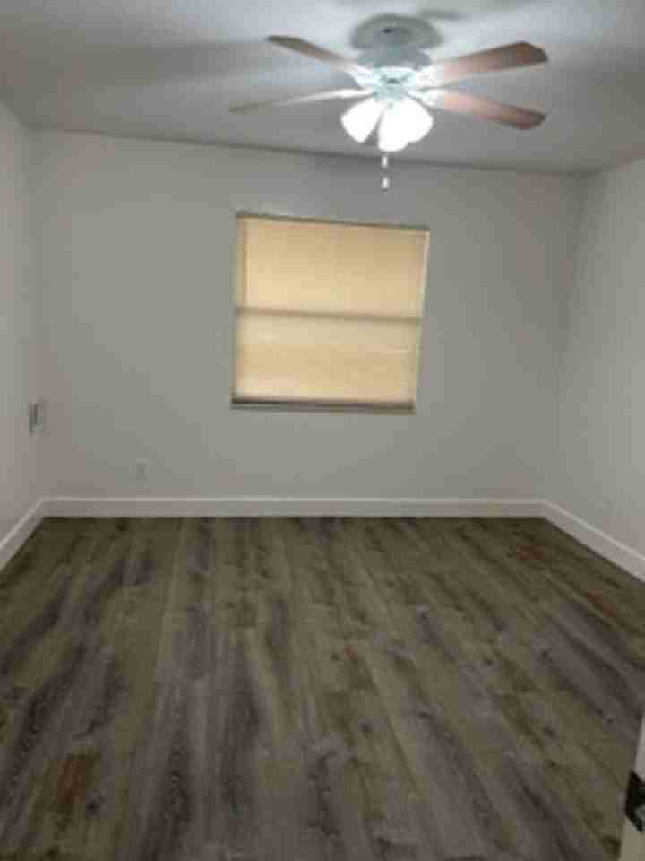 Woodfield Apartments - Photo 4 of 9