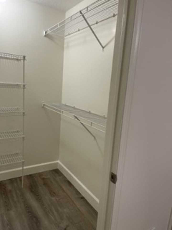 Woodfield Apartments - Photo 6 of 9