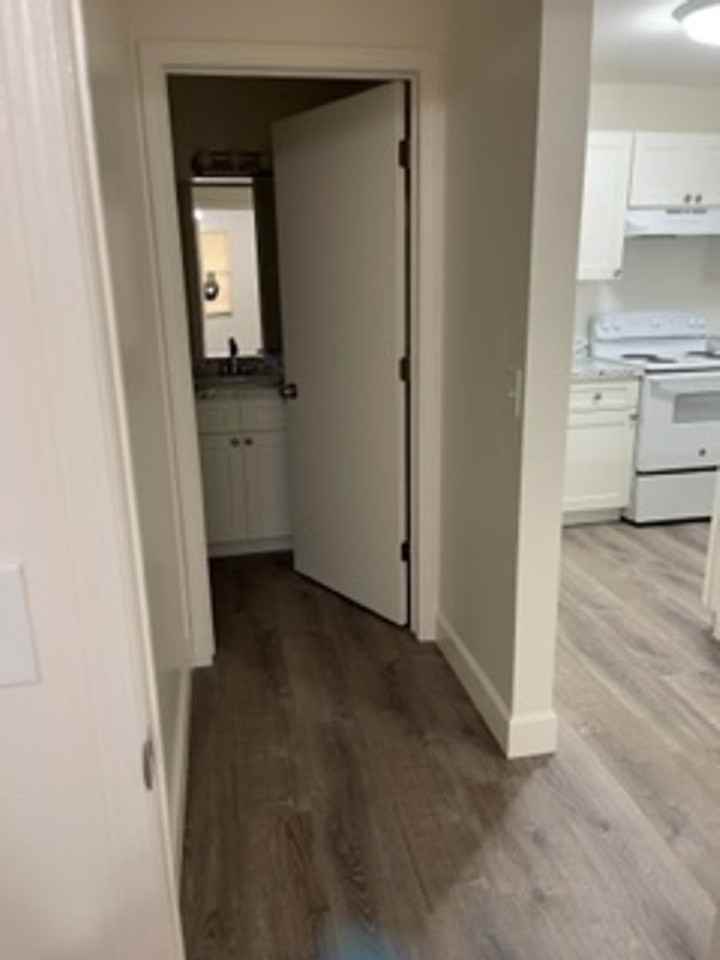 Woodfield Apartments - Photo 7 of 9