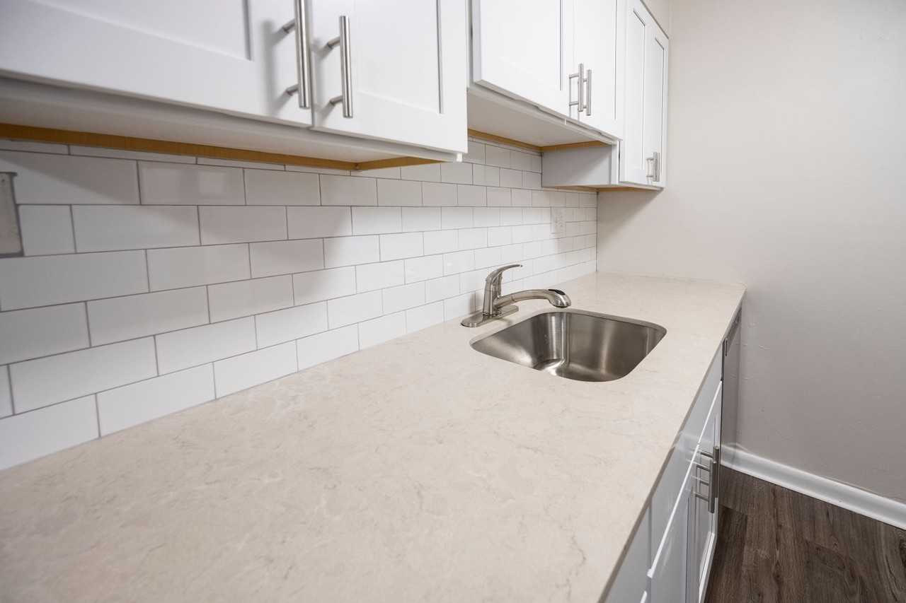 Rosewood Apartments - Photo 5 of 13