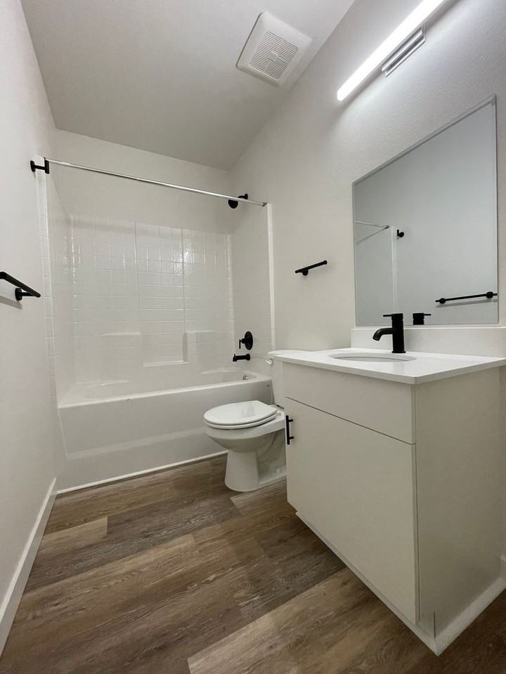 Bode Westwood - Photo 6 of 50