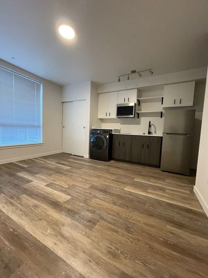 Bode Westwood - Photo 7 of 50