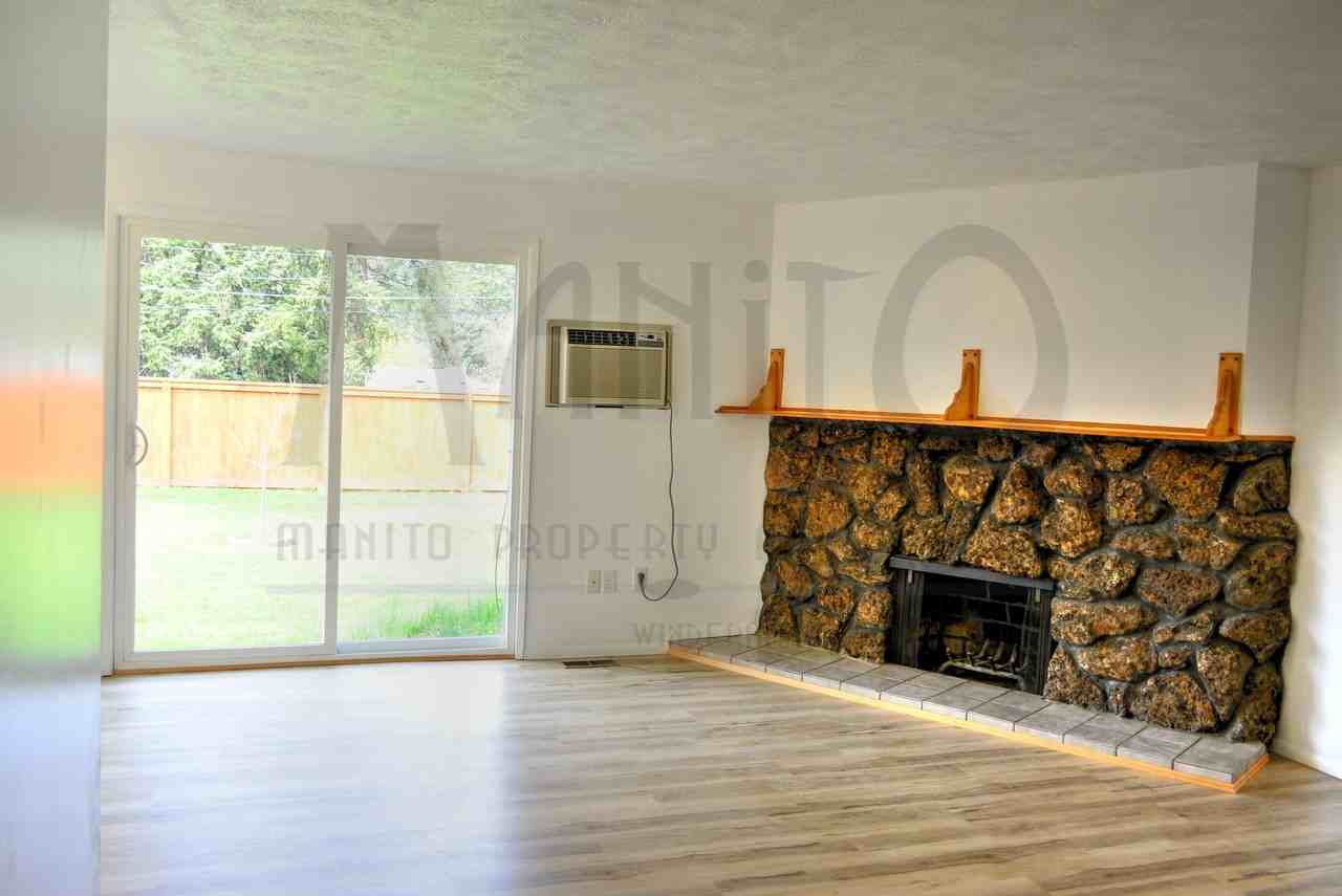 8115 N Howard St - Photo 3 of 18