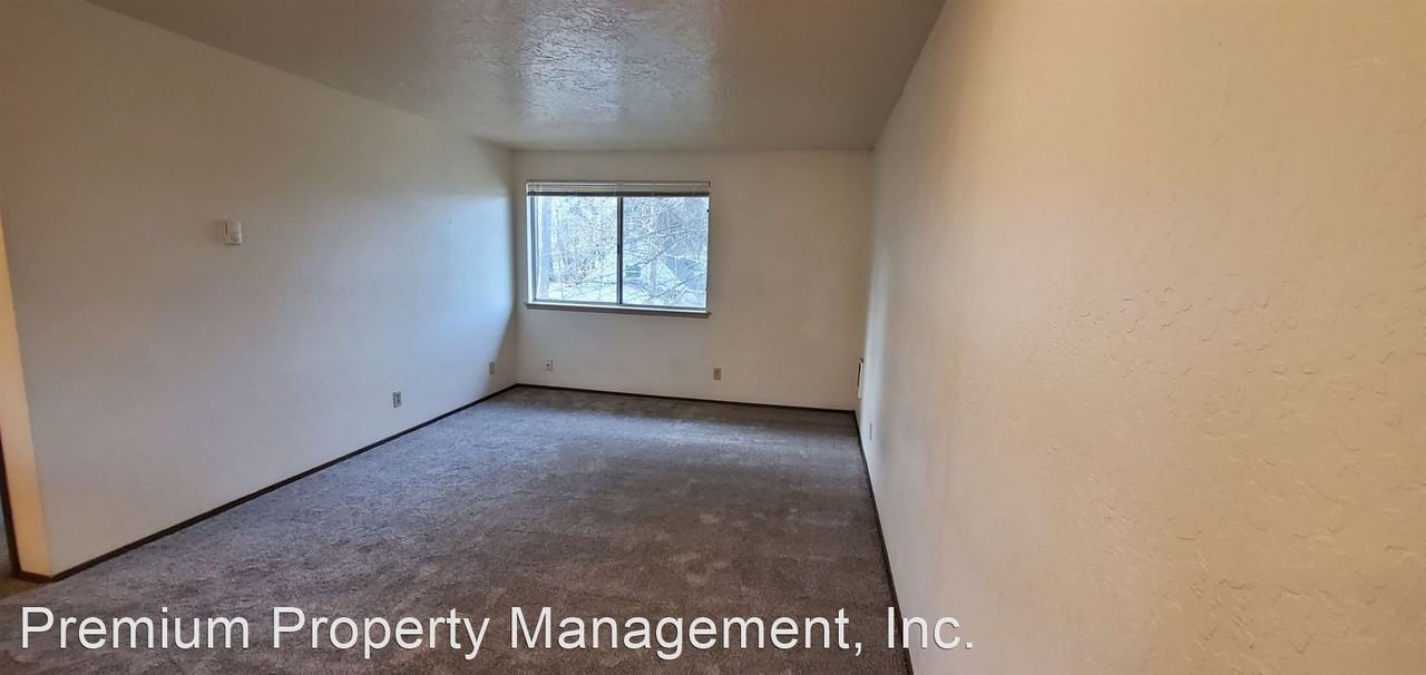 1425-1439 Salishan Street SE - Photo 3 of 12