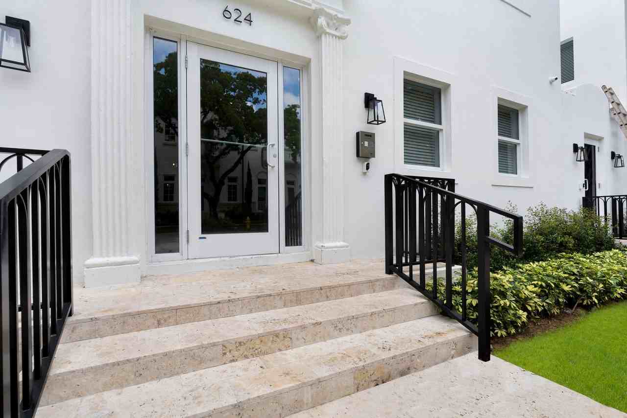 The Santander - Photo 2 of 24