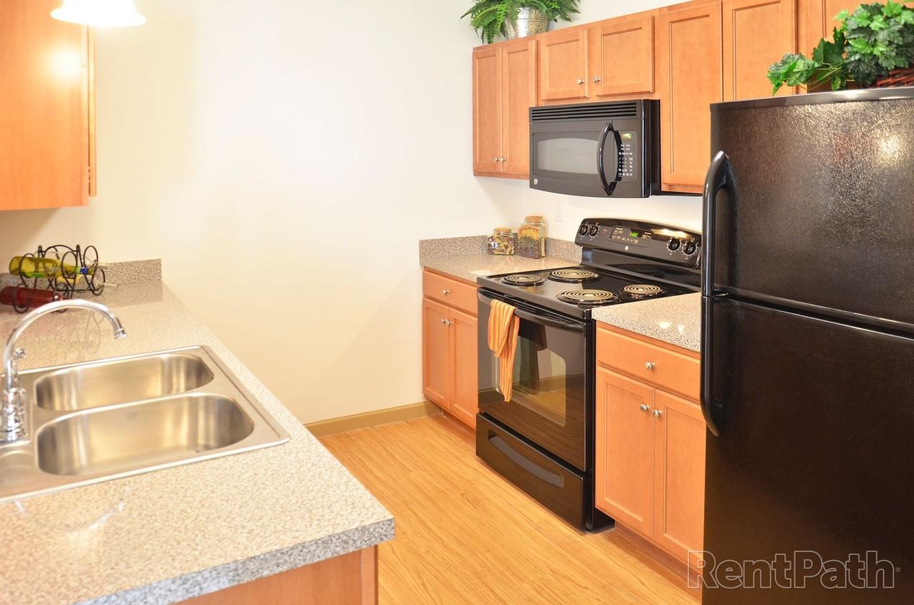 Ivy Ridge Apartments - Photo 4 of 16