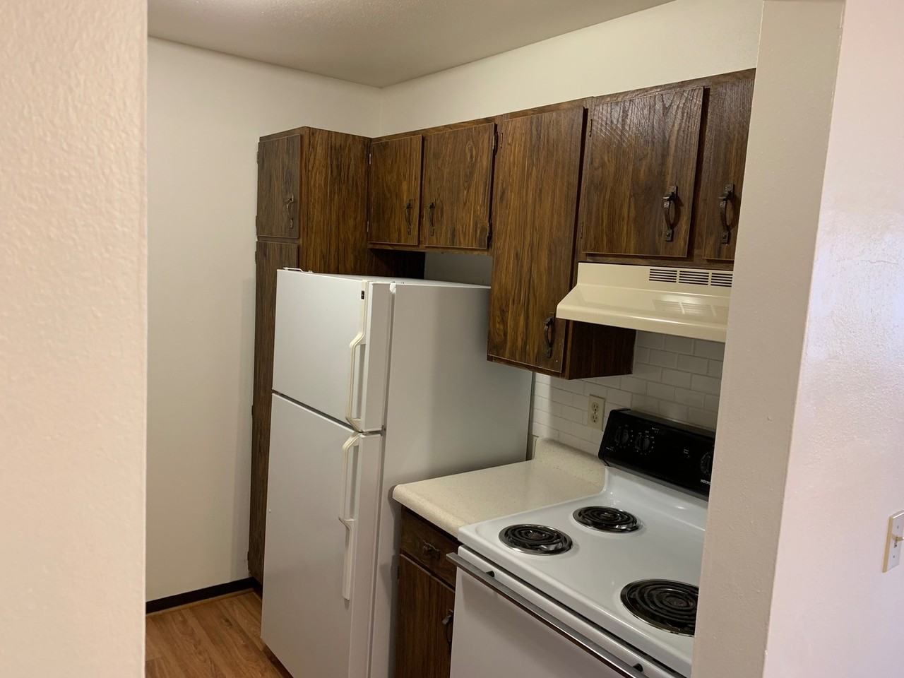 841-843 Eastern Ave. - Photo 4 of 16