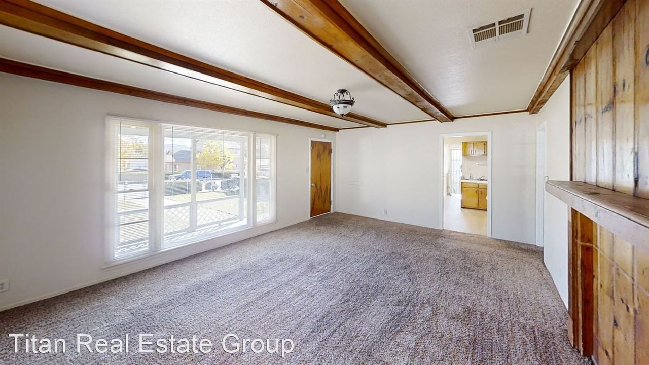 12304-12325 17th St - Photo 2 of 16