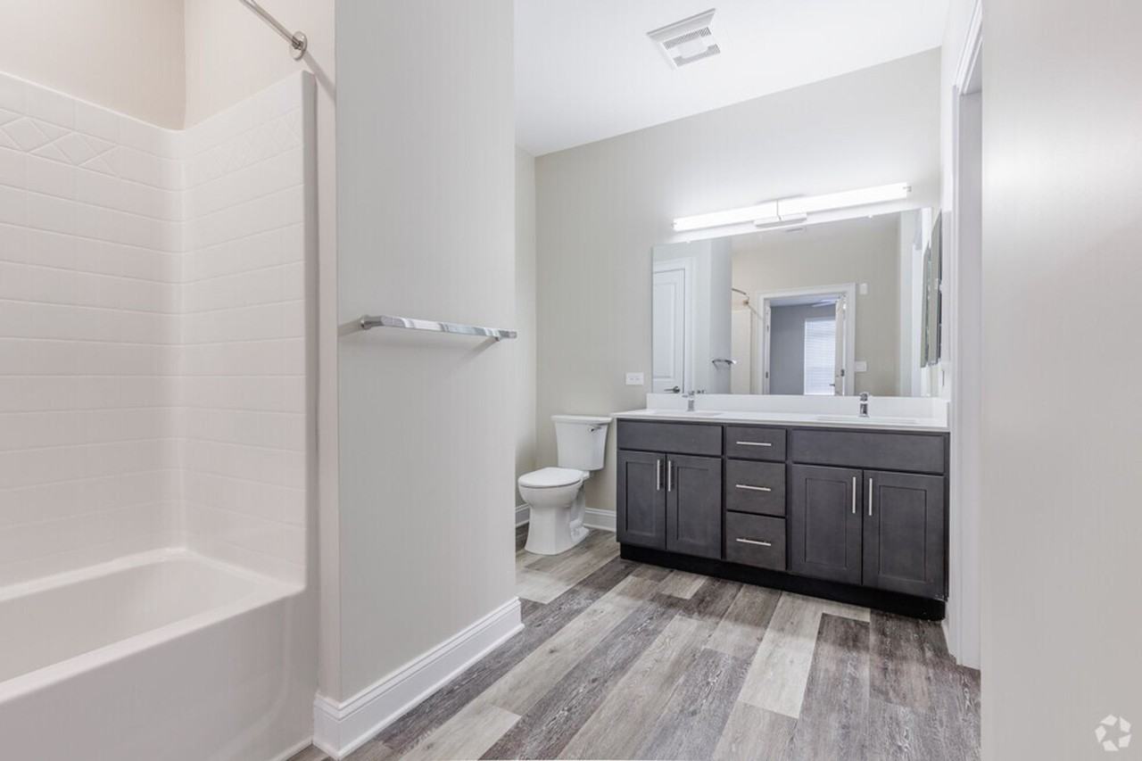 Luxury Modern 1 & 2 Bedroom Apartment Homes Apartments 176 Lafayette Ave, Suffern, NY 10901