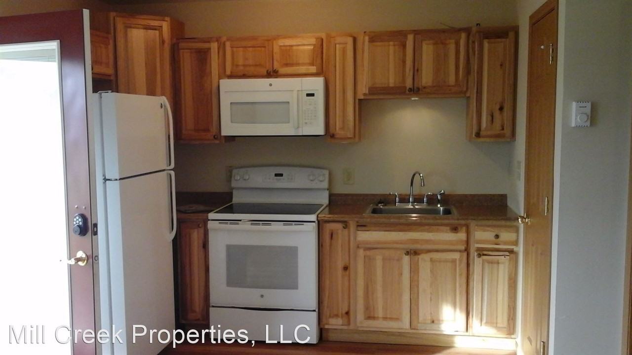 316, 320 11th St - Photo 2 of 7